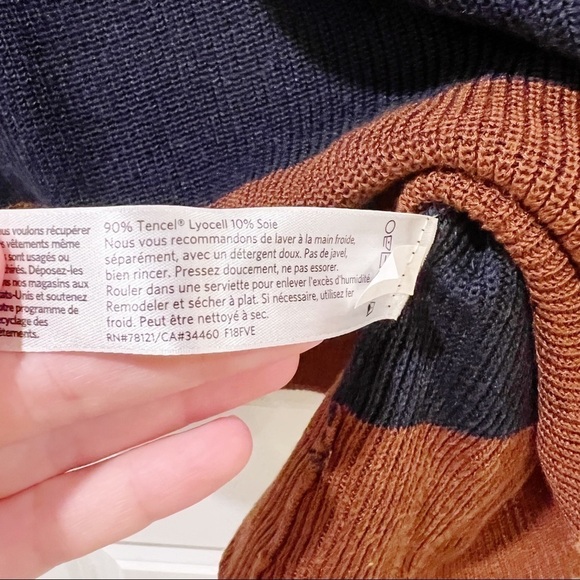 Eileen Fisher Pullover Color Block Sweater Size XS navy blue camel - Picture 5 of 6